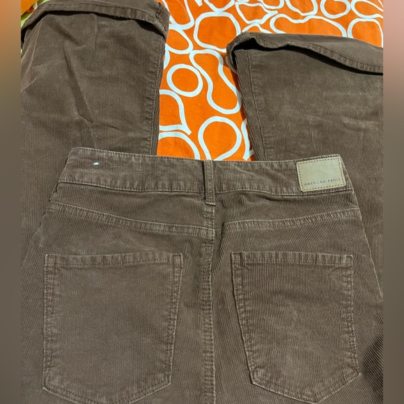 AMERICAN EAGLE Super Hi-Rise Flare Jeans🧸 - Picture 5 of 9